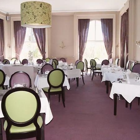 Отель Cosmos & Контрексвиль