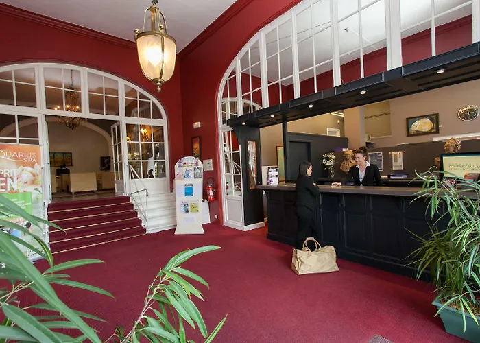 Cosmos & Отель 3*