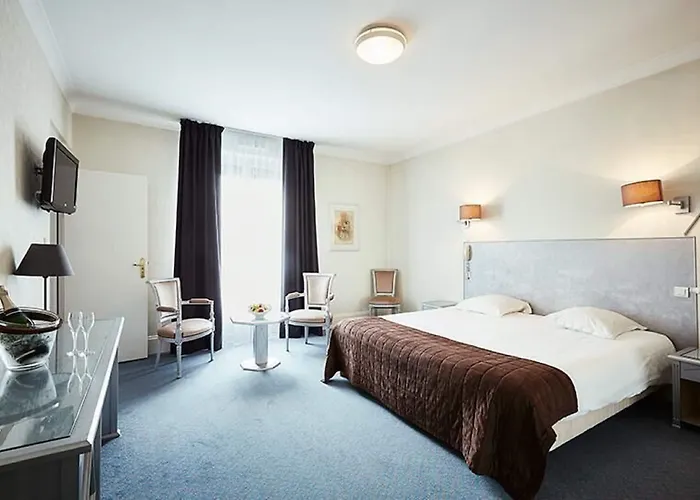 Cosmos & 3* Контрексвиль